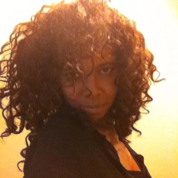 Meet your Posher, Stephanie - Picture 1 of 1